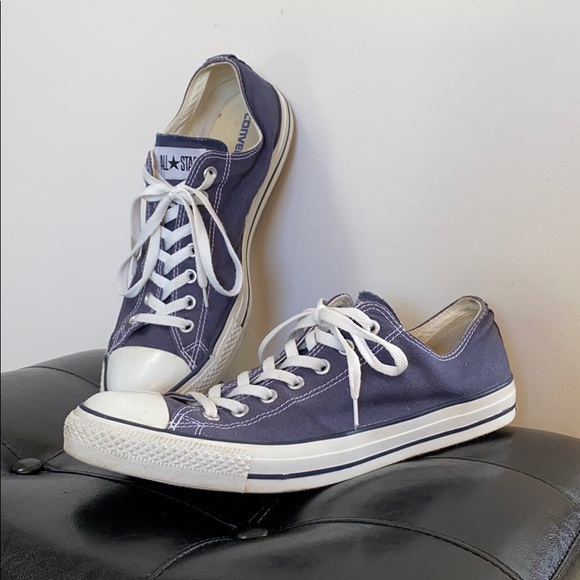 navy blue converse men